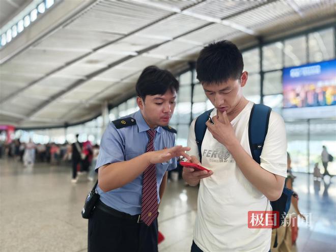 今起铁路迎来学生客流高峰，学生客流较大的线路将开行学生专列