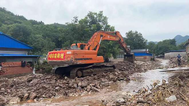 辽宁葫芦岛市建昌县：多处水毁路段被抢通 实现通车